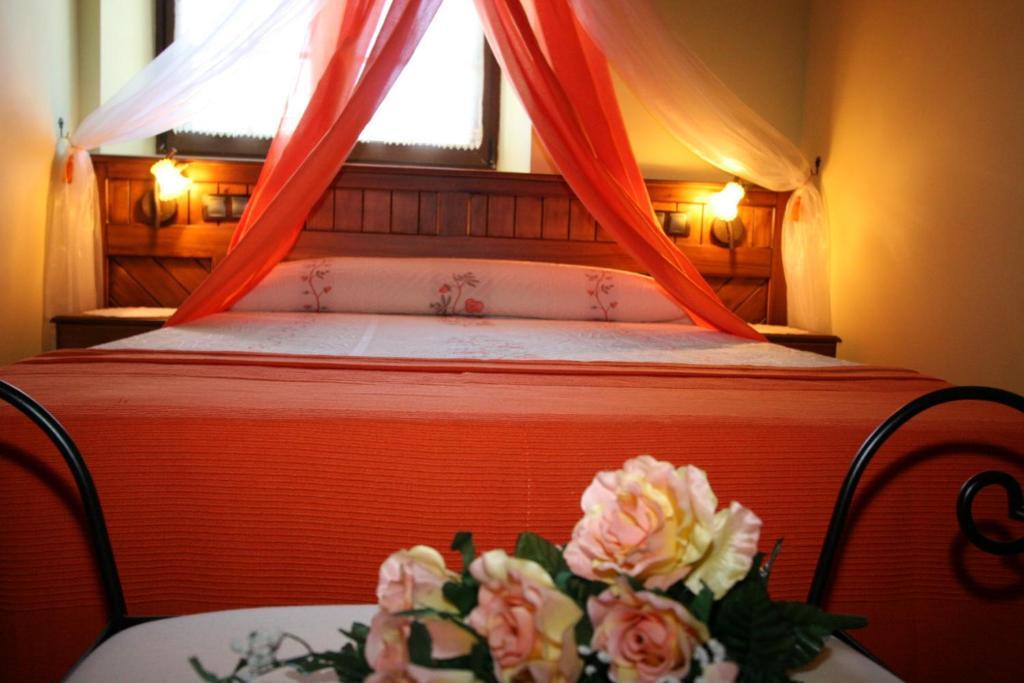 Apartamentos Toraya Hoz de Anero Стая снимка