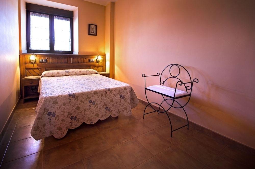 Apartamentos Toraya Hoz de Anero Екстериор снимка