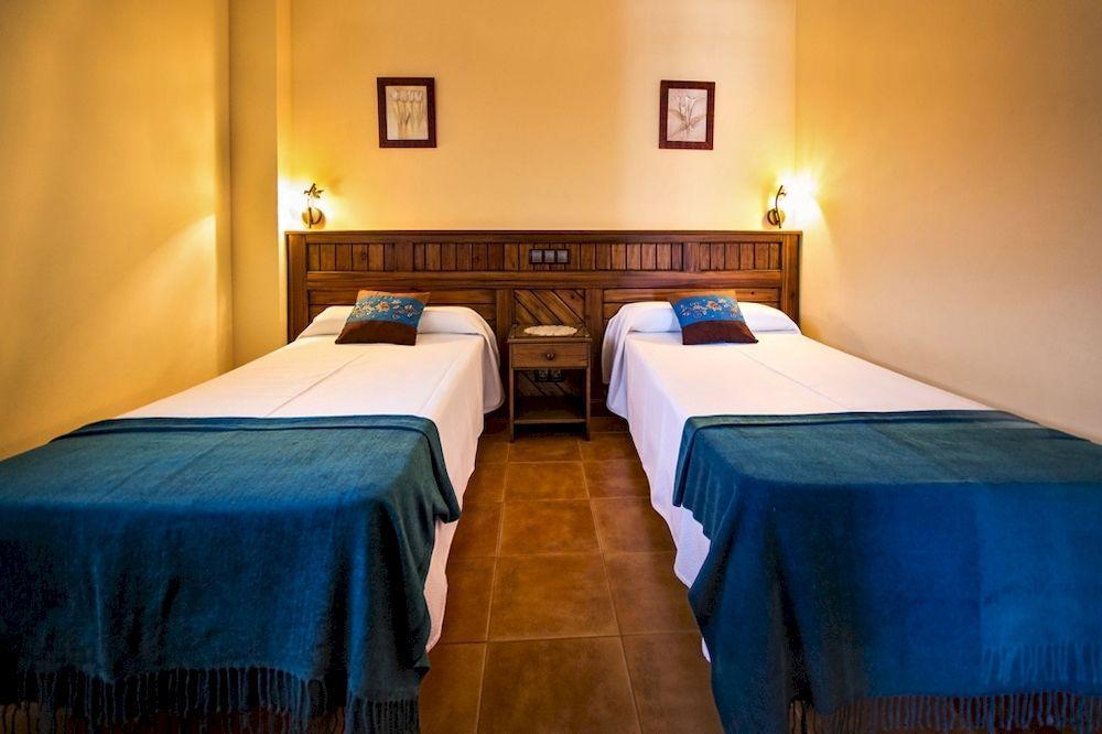 Apartamentos Toraya Hoz de Anero Екстериор снимка