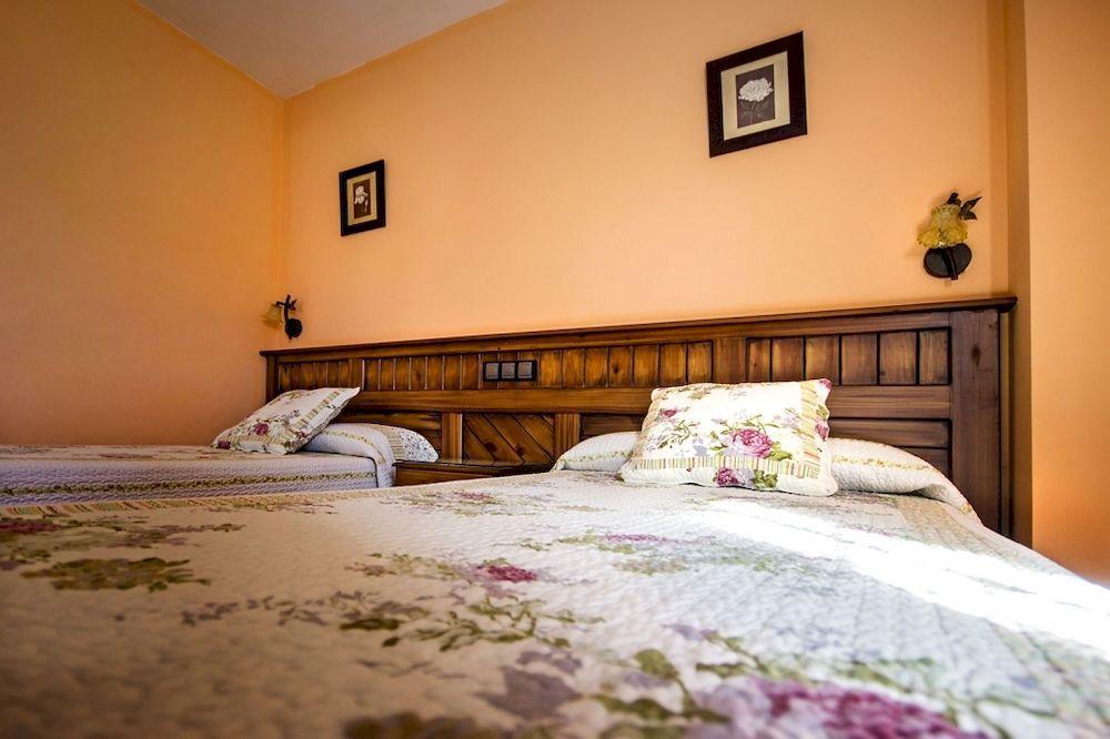 Apartamentos Toraya Hoz de Anero Екстериор снимка