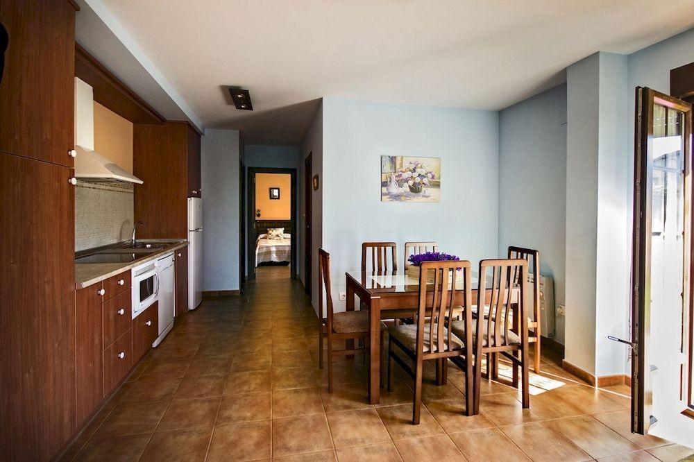 Apartamentos Toraya Hoz de Anero Екстериор снимка